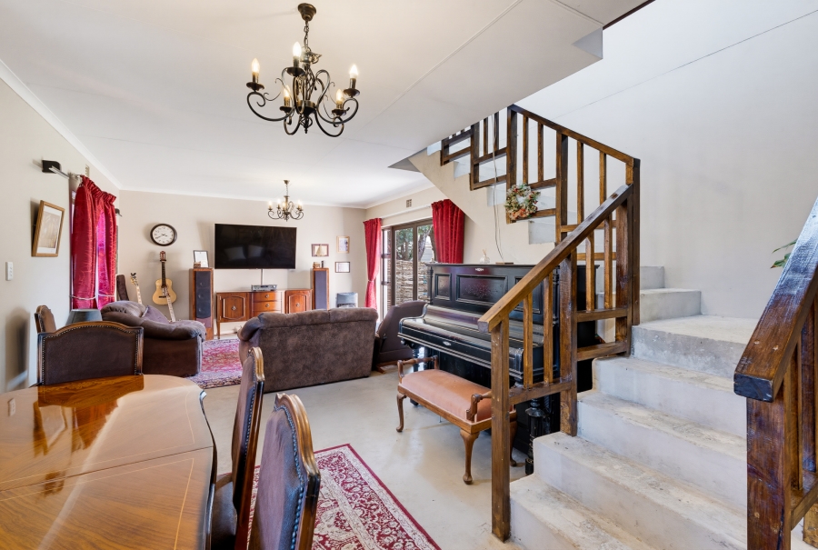 4 Bedroom Property for Sale in Edgemead Western Cape